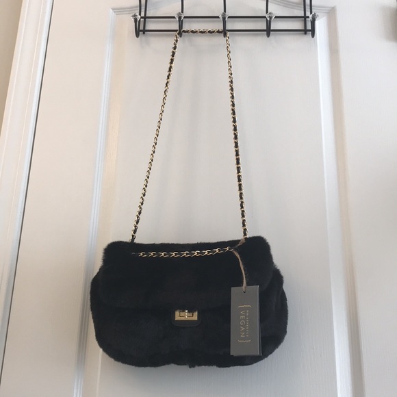 Expression New York Black Vegan Fur Flap Bag - Picture 6 of 16